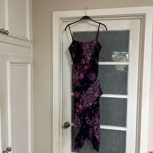 Chic Asymmetrical Floral Dress in Black and Purple